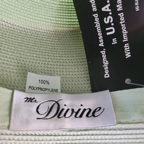 Ms. Divine Collection hat - Picture 3 of 4